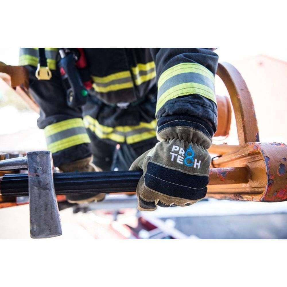Pro-Tech 8 Titan Pro Structure Glove - Short Cuff