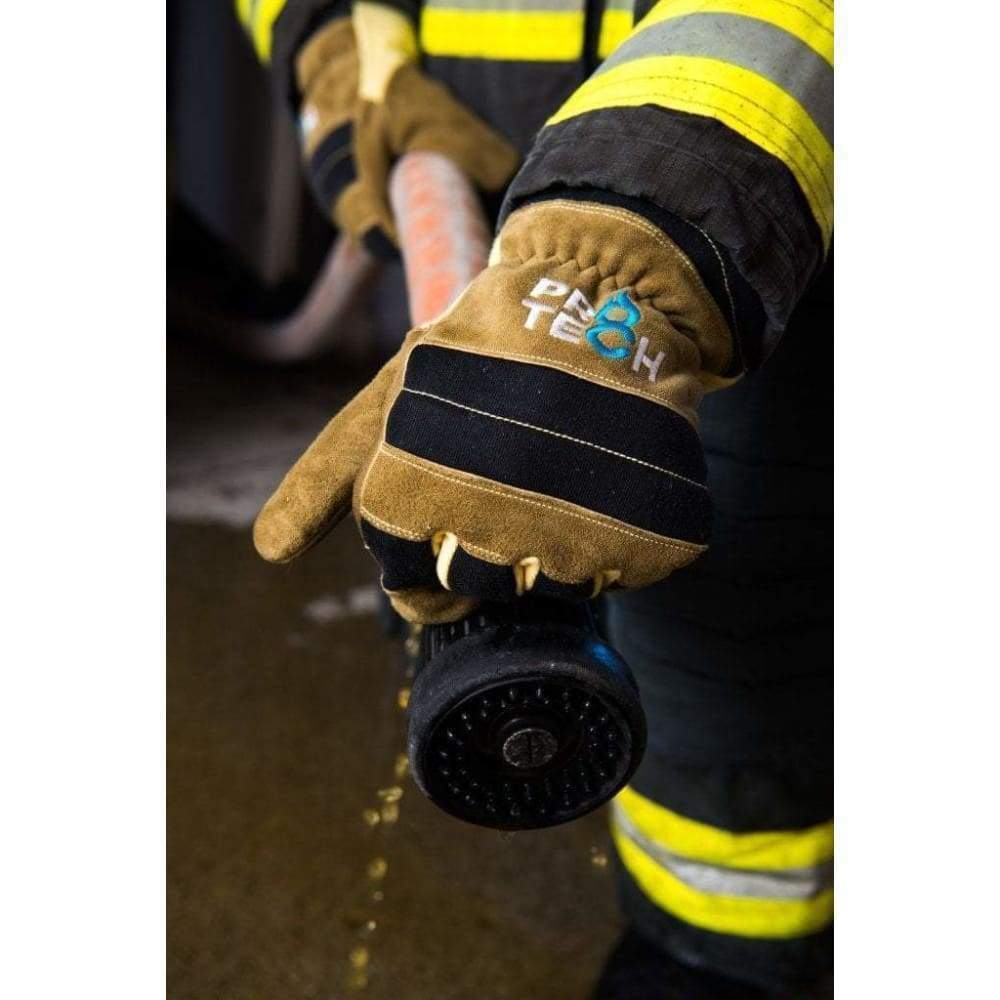 Pro-Tech 8 Titan Pro Structure Glove - Short Cuff