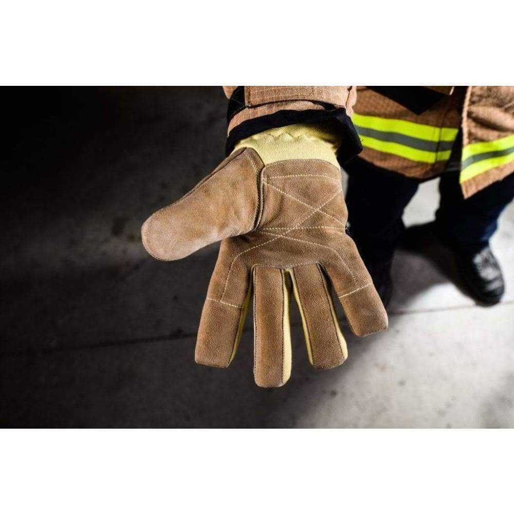 Pro-Tech 8 Titan Pro Structure Glove - Short Cuff